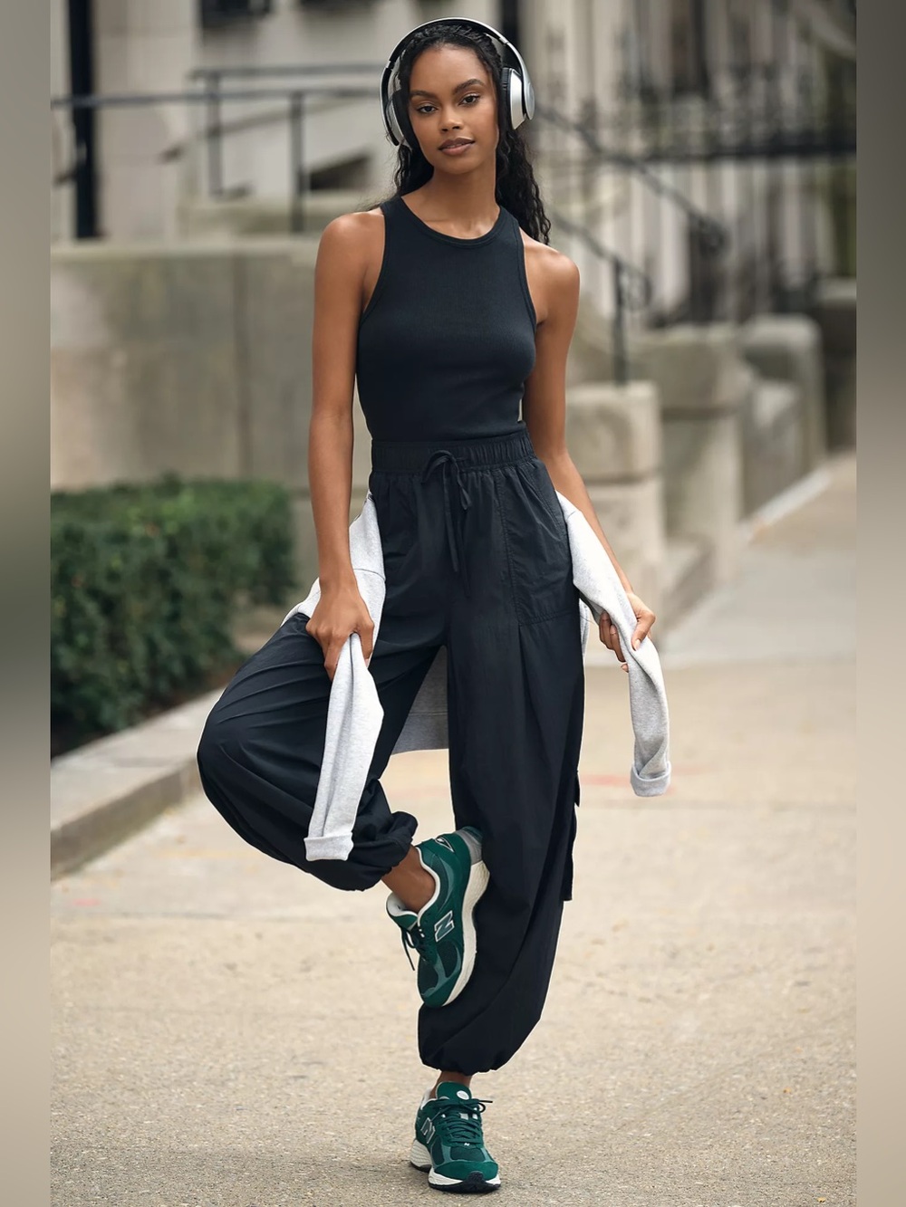 LKNEW Daily Practice Anthropologie Messa Jumpsuit Black Elastic Cargo Pants S 6